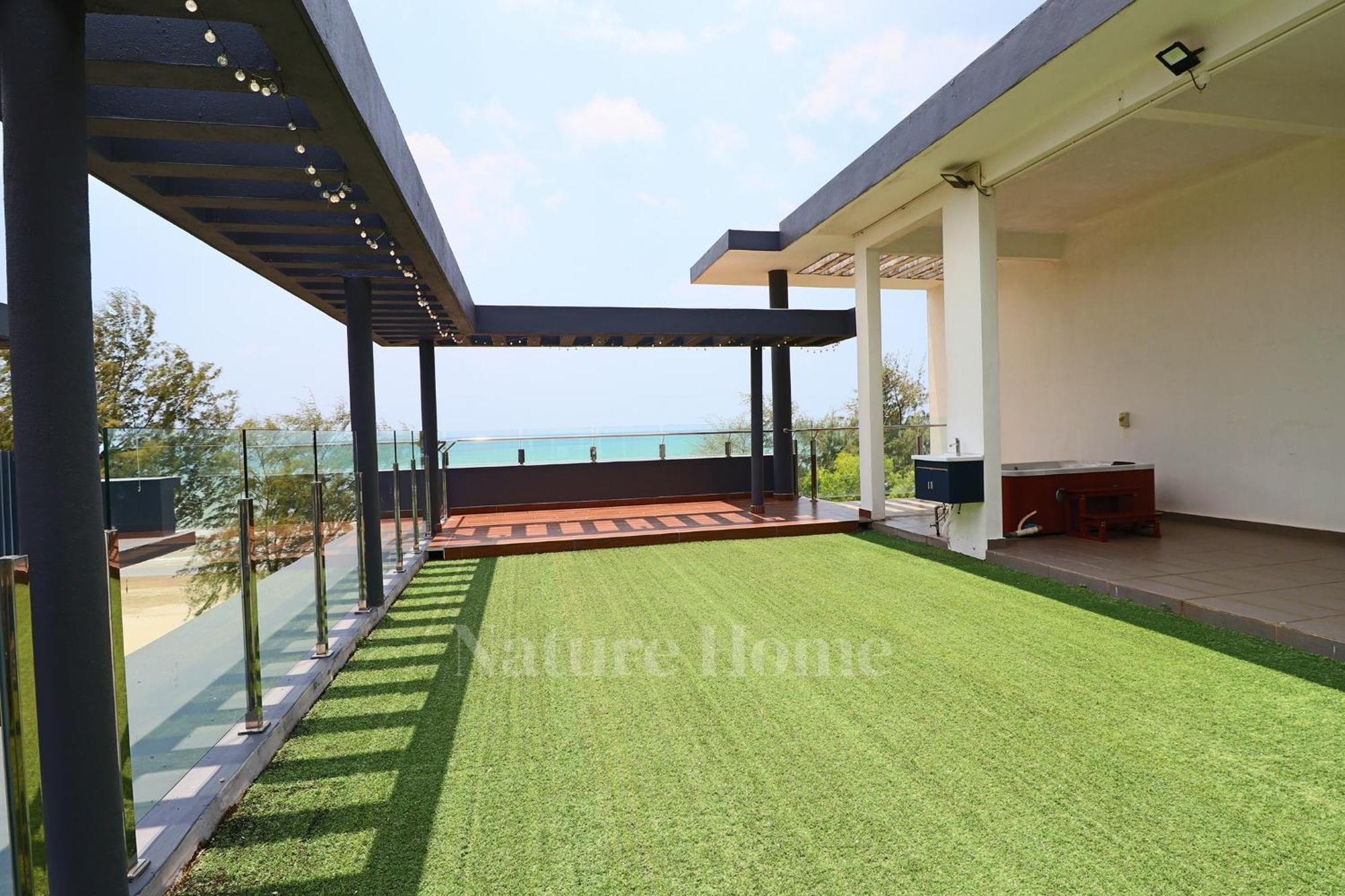 Nature Home 2 - Swiss Garden Resort Residences Beachfront Villa Kuantan Exterior photo