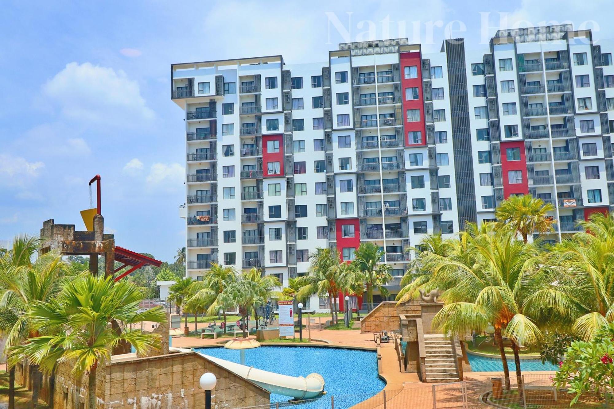 Nature Home 2 - Swiss Garden Resort Residences Beachfront Villa Kuantan Exterior photo