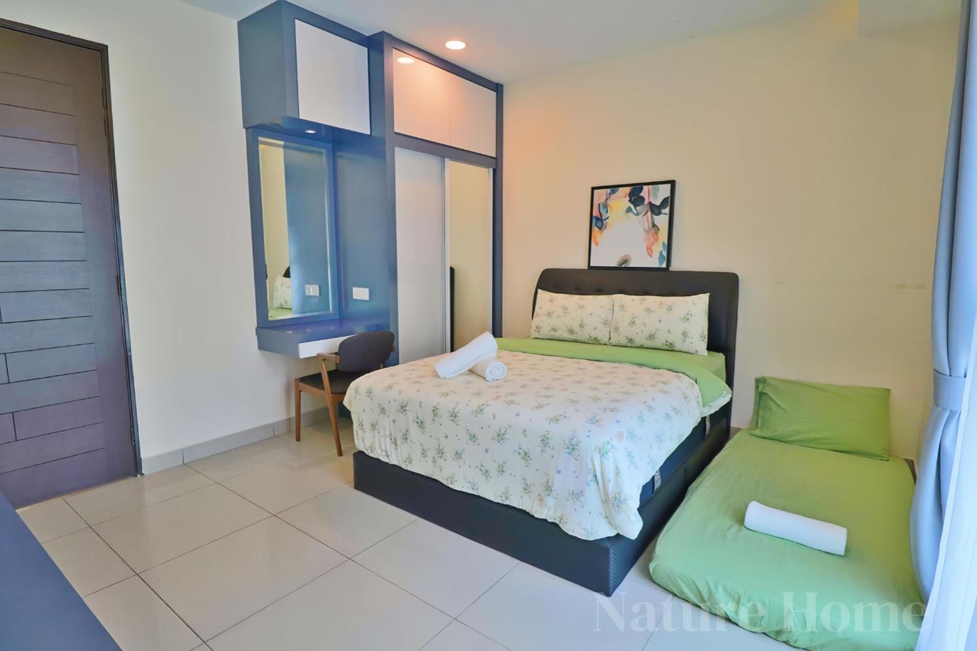 Nature Home 2 - Swiss Garden Resort Residences Beachfront Villa Kuantan Exterior photo